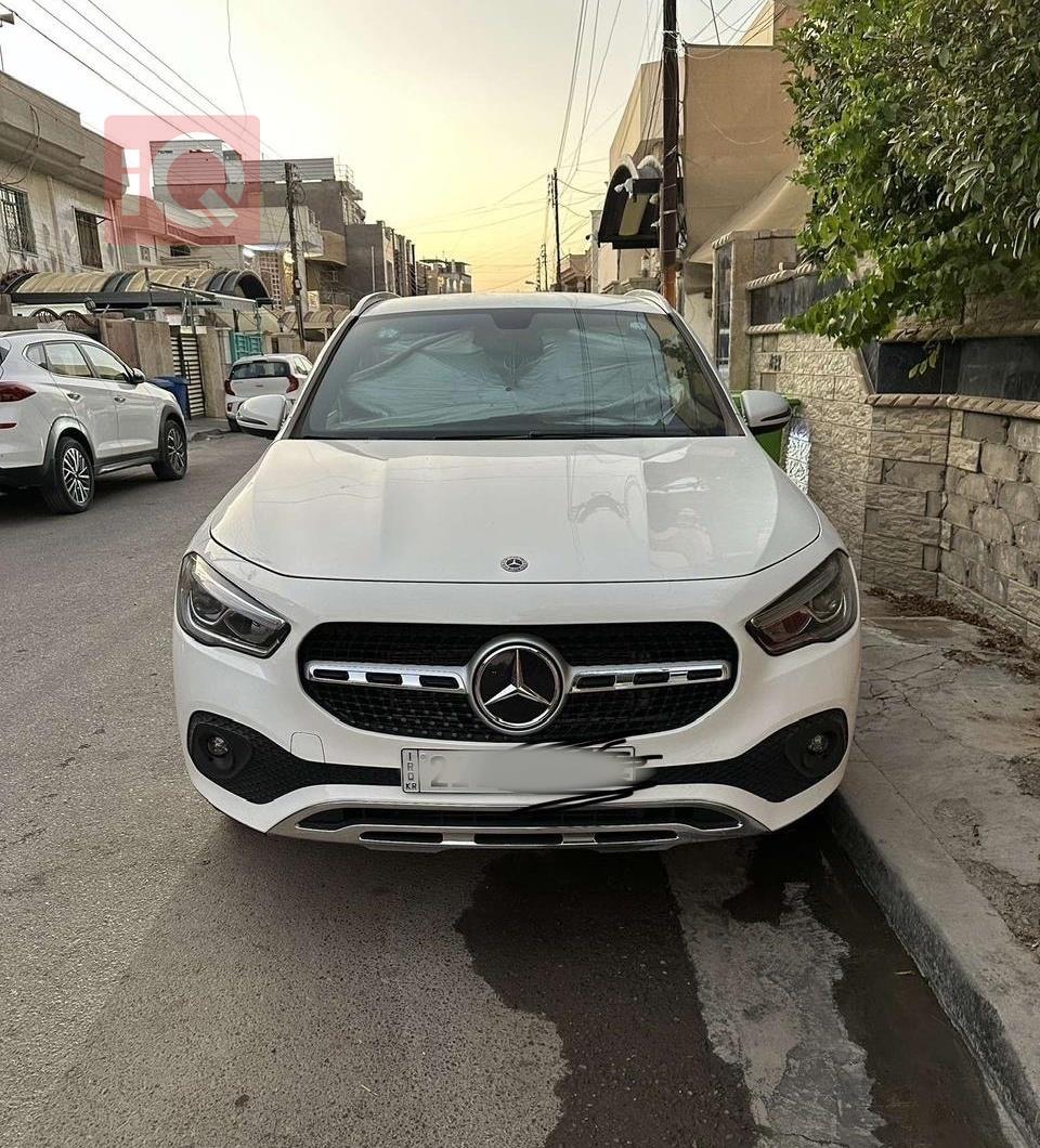 مرسيدس بنز GLA